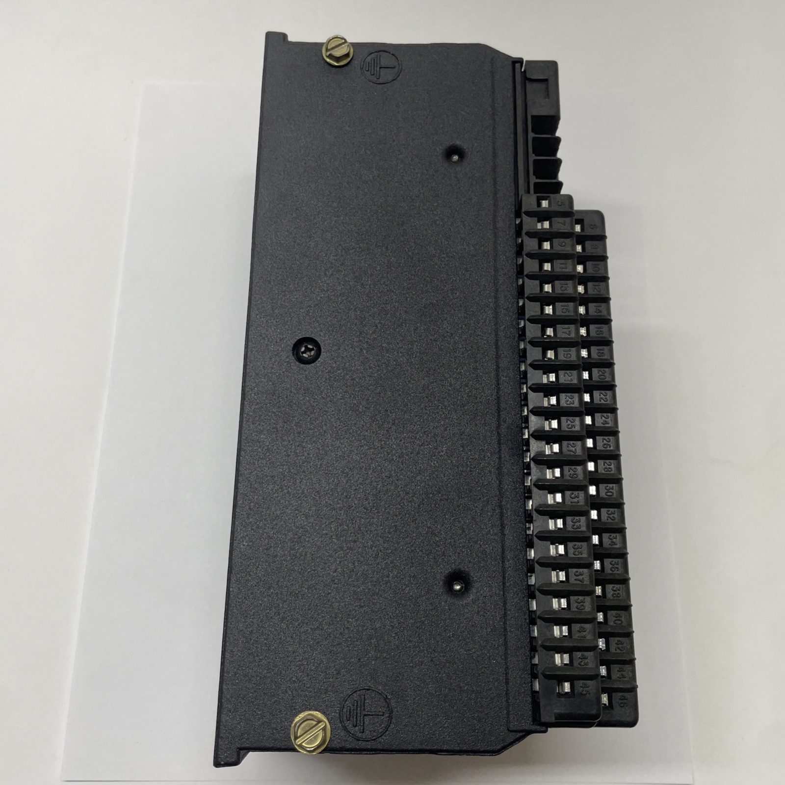 GE Fanuc IC660BBD024 I/O Block Assembly 32-Circuit 12-24 VDC (EBD024 + TBD024)