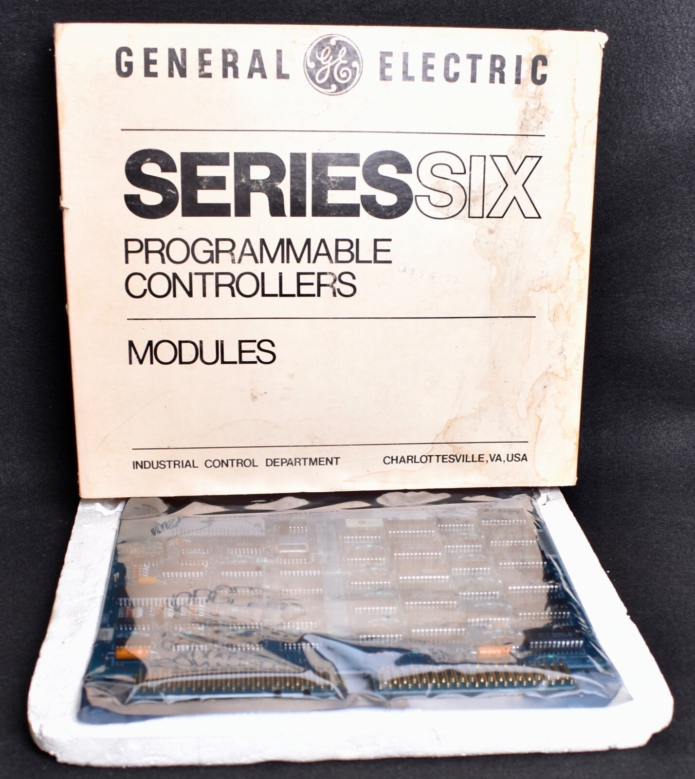 GE General Electric Fanuc Input Output Control Module Series Six IC600CB502E