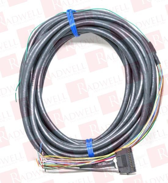 OMRON V600-A62M 10M / V600A62M10M (NEW NO BOX)