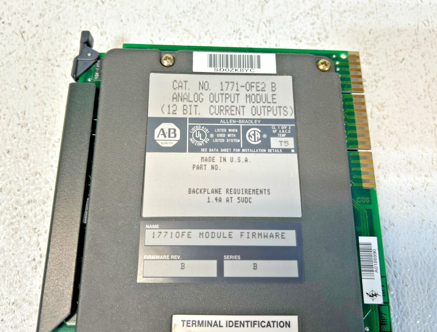 Allen-Bradley 1771-0FE2 SER B Analog Output Module