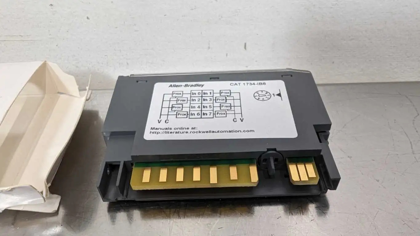 Allen-Bradley 1734-IB8 Digital Input Module PN-130651 Ser D FRM 3.022 8 Point