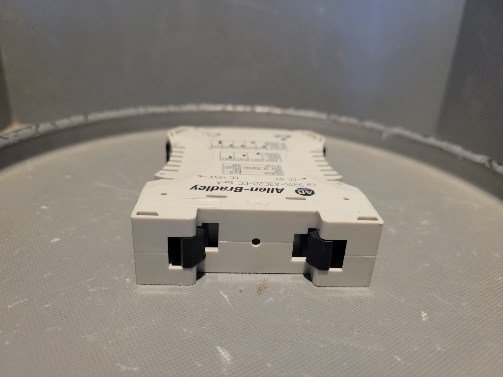 Allen Bradley Signal Conditioner, Series A, 931S-A3C2D-DC