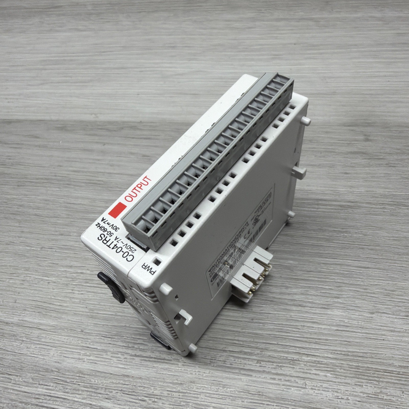 Automation Direct C0-04TRS CLICK Relay Output Module, 4 Point, READ DESCRIPTION