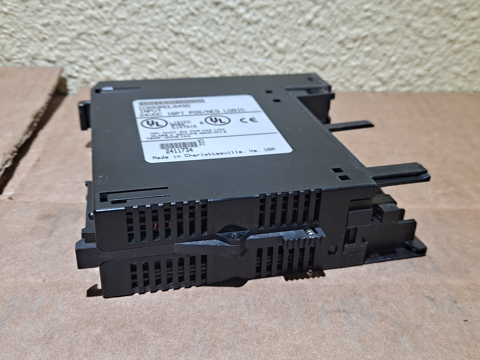 GE Fanuc IC693MDL645D 24VDC 16PT POS/NEG LOGIC Input Module Fast Shipping