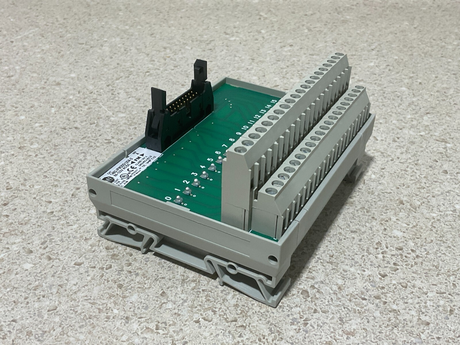 Allen Bradley 1492-IFM20D120A-2 NEW
