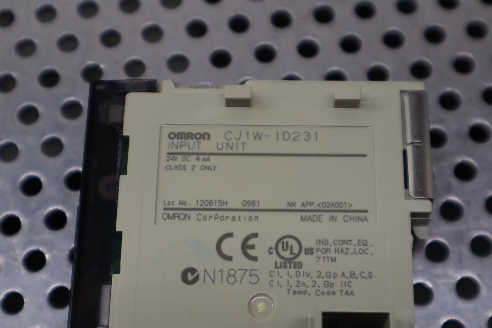 Omron CJ1W-ID231 DC24V 4.1mA Input Module Used With Warranty