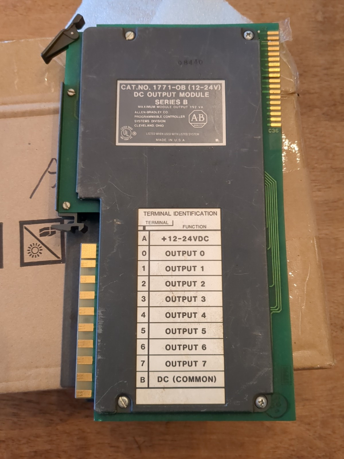 Allen Bradley 1771-OB (13-24V) DC Output Module