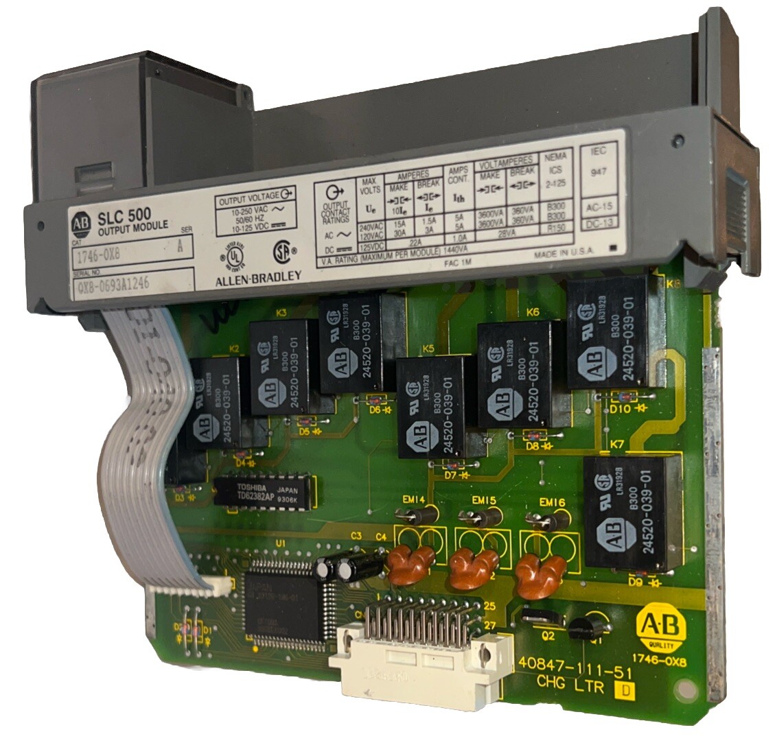 ALLEN-BRADLEY 1746-0X8 SER. A OUTPUT MODULE