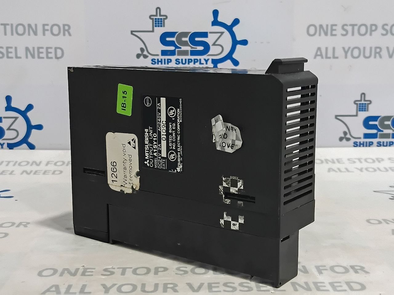 Mitsubishi A1SY10 Output Module DC24V 2A AC240V 2A