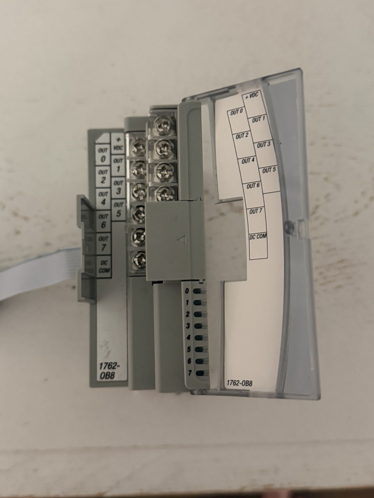 Allen-Bradley MicroLogix 1762-OB8 Digital Output Module, 8 Pt 24VDC Source