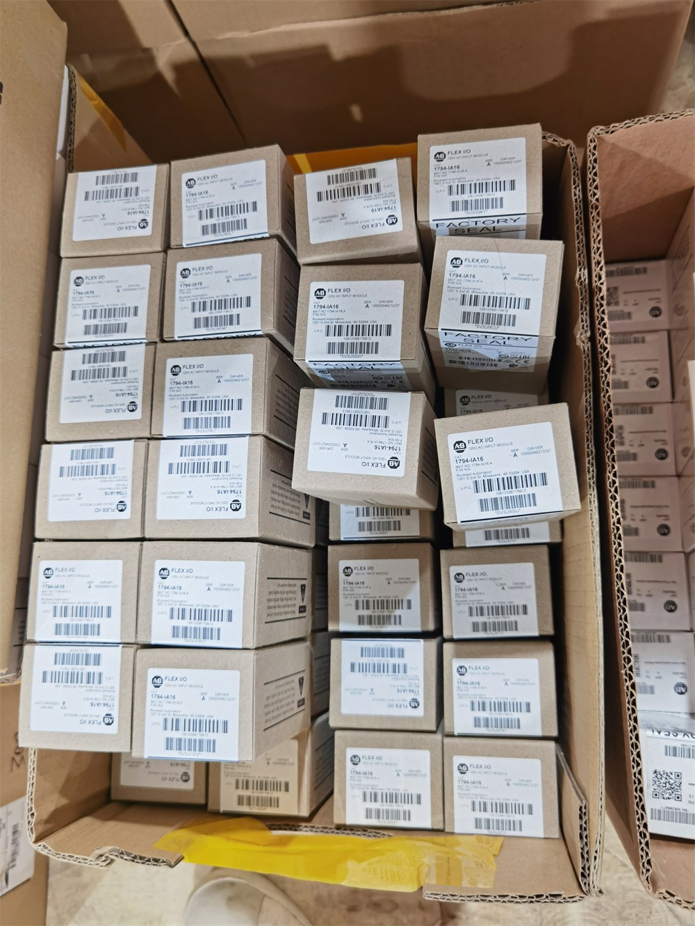 Voltage Output Module New In Stock Analog Current Ser A 5094-OF8