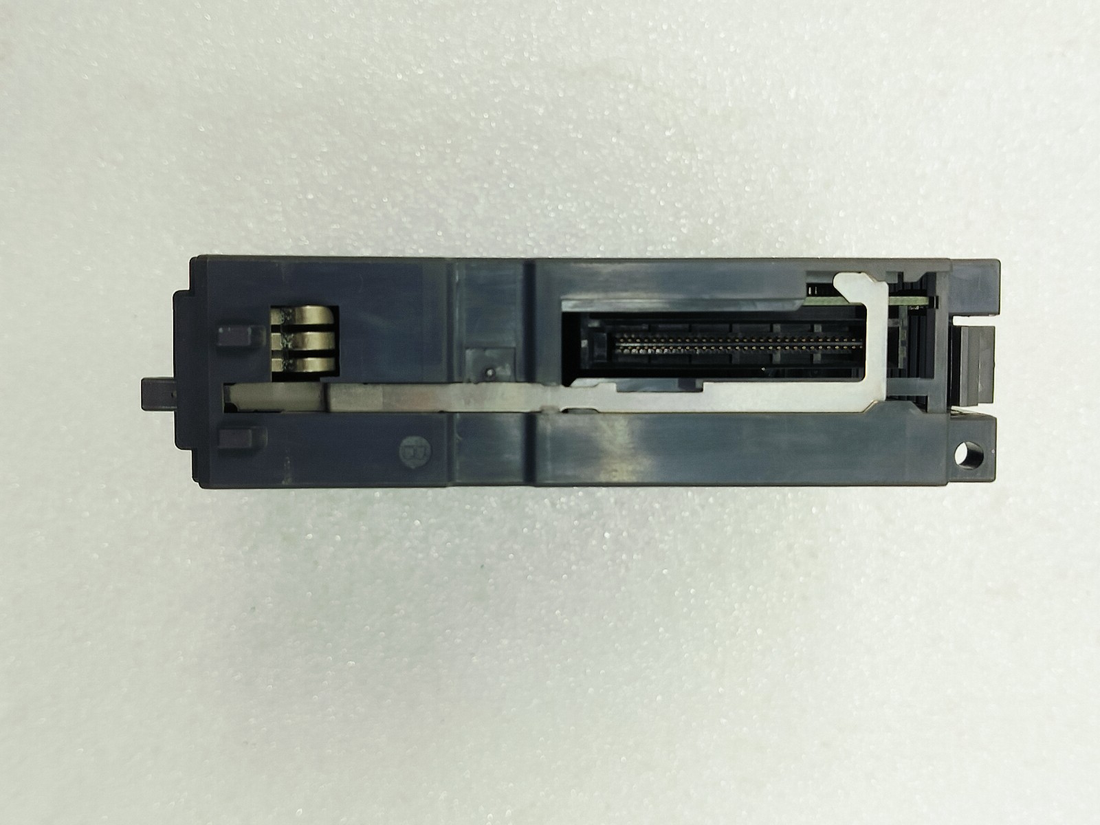 Mitsubishi QY80 Output Module 12/24VDC 0.5A