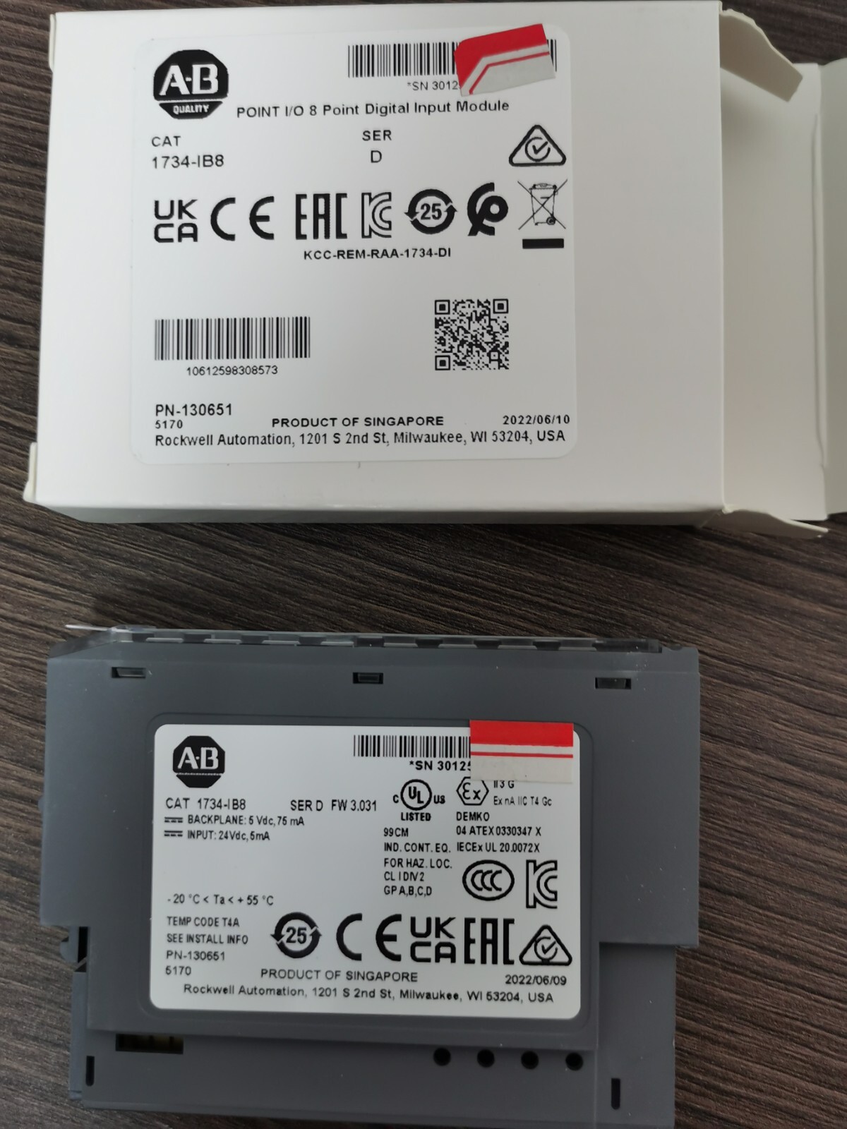 Allen Bradley 1734-IB8 Distributed I/O 24V DC Input Module