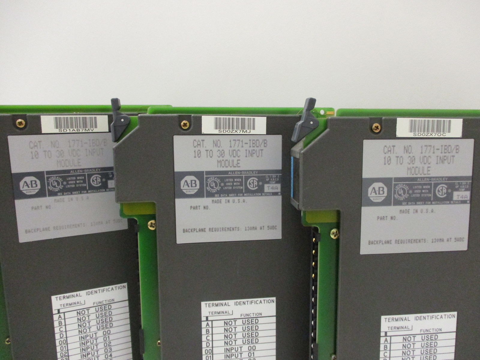 (LOT OF 3) ALLEN BRADLEY 1771-IBD SERIES B INPUT MODULE 10-30 VDC