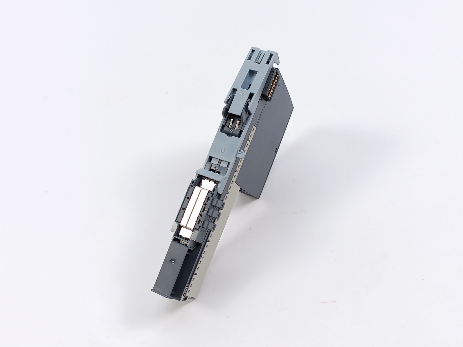 Siemens 6ES7 131-6BF00-0BA0 SIMATIC ET 200SP + 6ES7 193-6BP20-0DA0