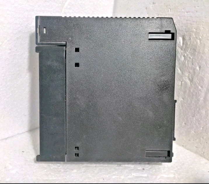 GE Fanuc IC693PWR321T, IC693MDL930D, IC693MDL646C, IC693MDL340F, IC693MDL240E