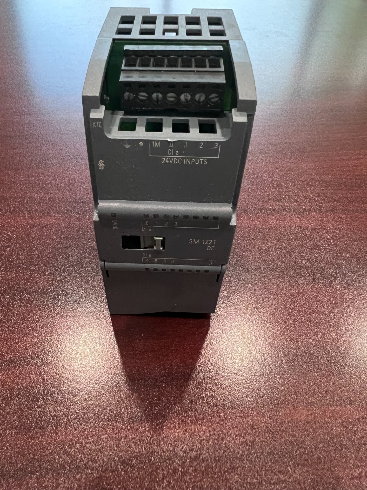 Siemens 6ES7 221-1BF32-0XB0 SM1221 DC Simatic S7-1200. New, No Box