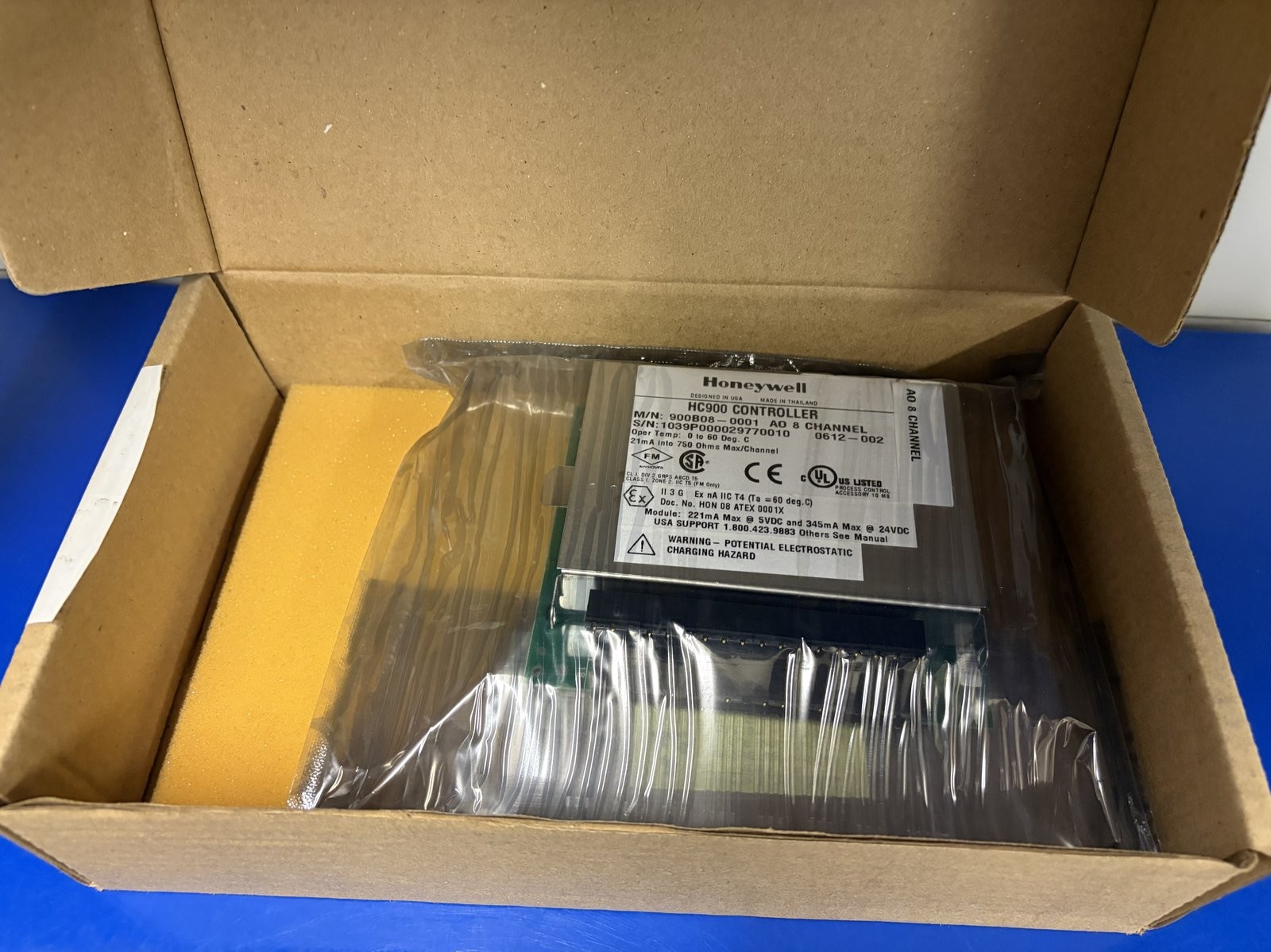 Honeywell 900B08-0001 HC900 Analog Output Module 8-Channel AO NEW NOS