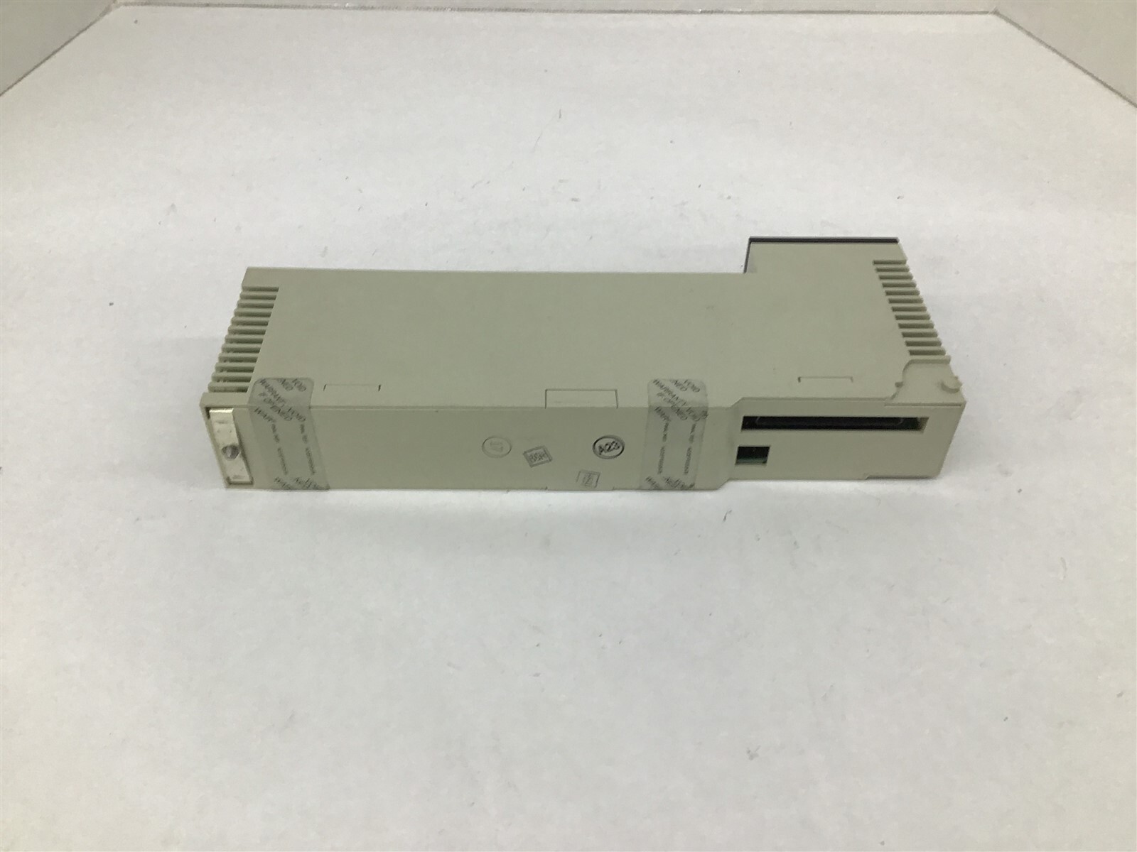 Schneider TXS Quantum 140 EHC 105 00 5 HI Speed CTR 20/100KHZ