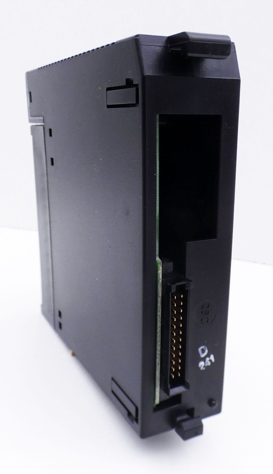 GE Fanuc IC693MDL646C 16PT 24VDC Pos/Neg Fast Input Module -used-