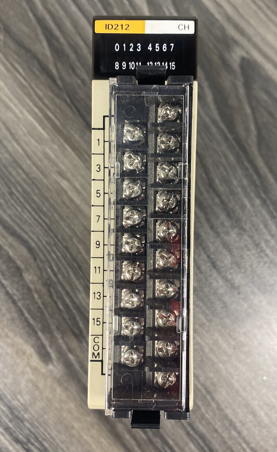 Omron C200H-ID212 SYSMAC C200 DC Input Module 16-Point 16 Channel 24VDC – USA