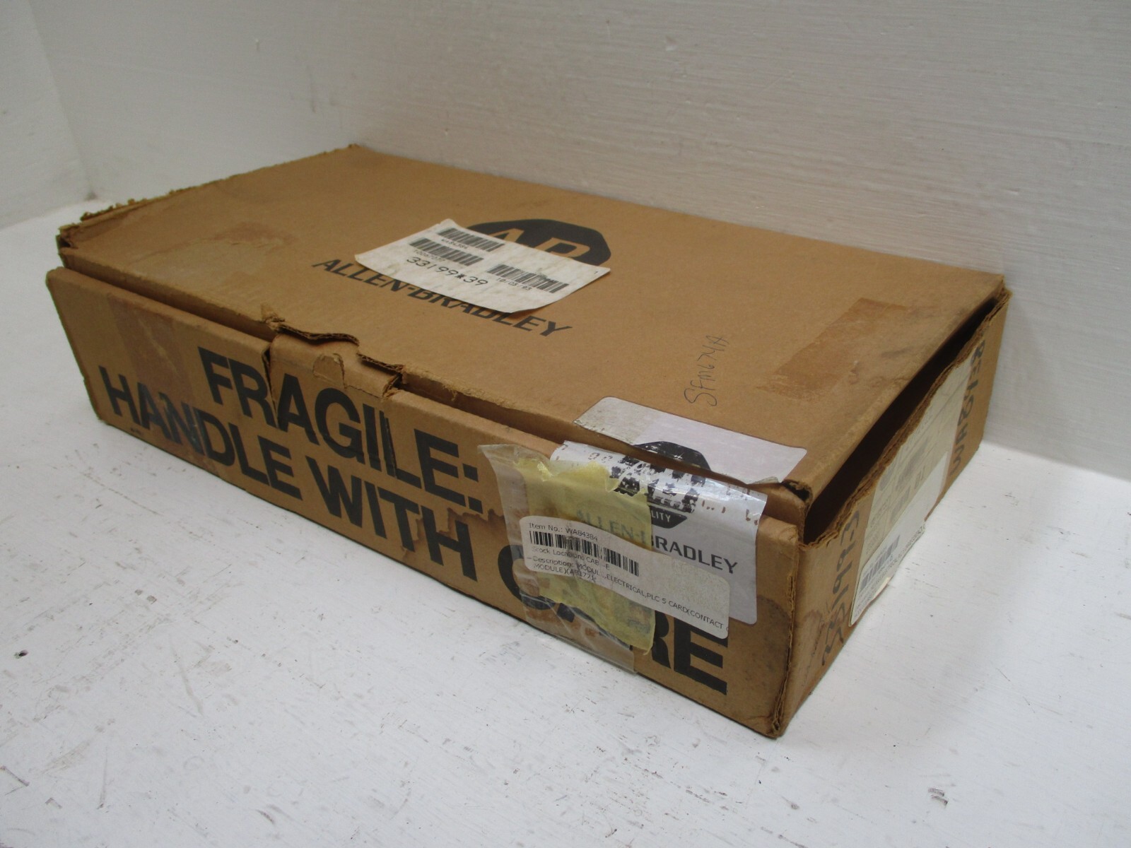 NEW Allen Bradley 1771-OZL 0-24V Contact Output Module 1771-0ZL