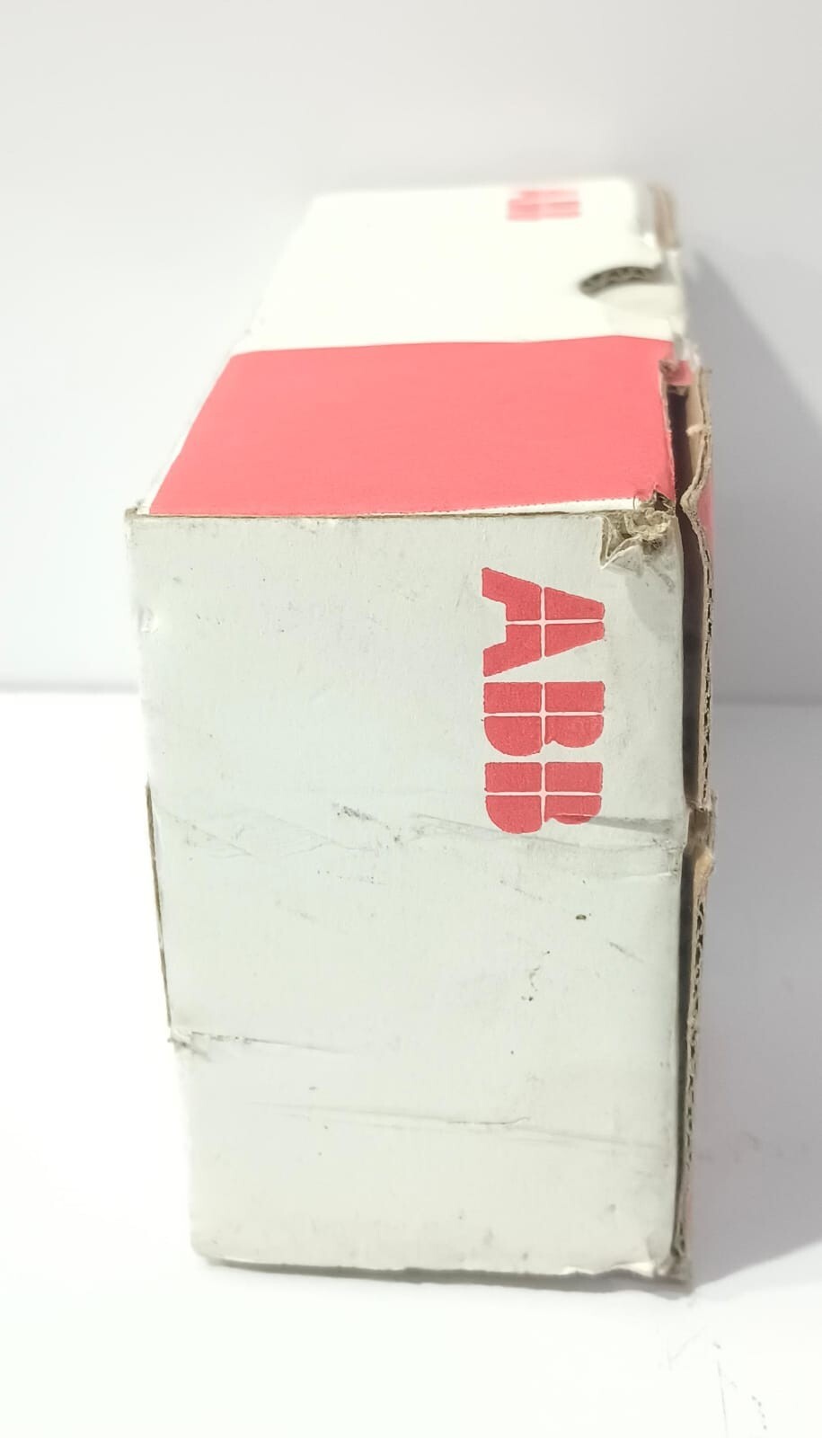 ABB AI563 1TNE968902R1103 Analog Input Module 4AI Thermocouple PLC With Box