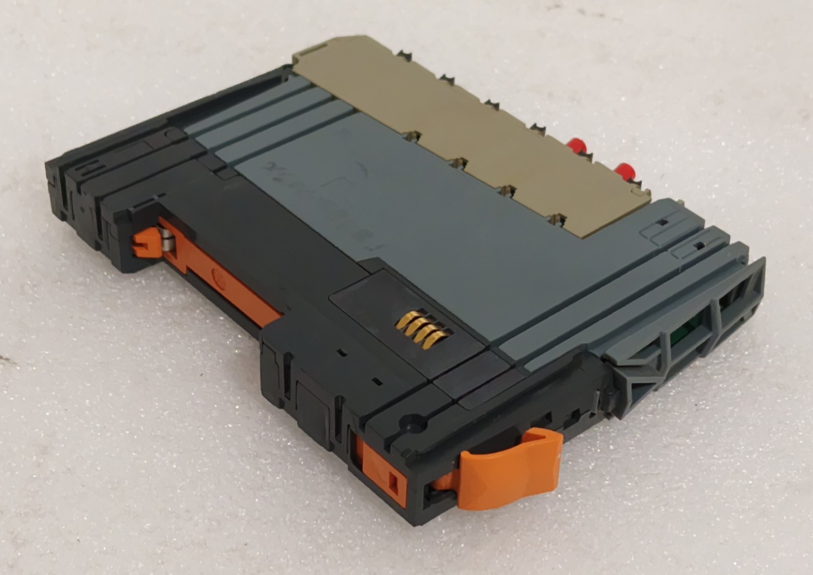 B&R X20 CM 8281 UNIVERSAL MIXED MODULE X20CM8281 WITH X20 BM 11 BASE