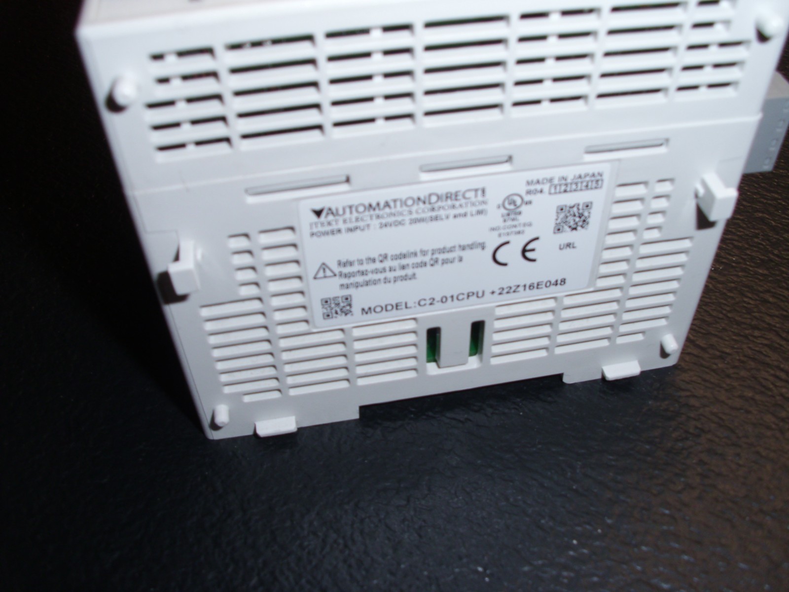 CLICK PLUS PLC C2-01CPU with C2-08D2-4VC, C0-08CDR , C0-16CDD2