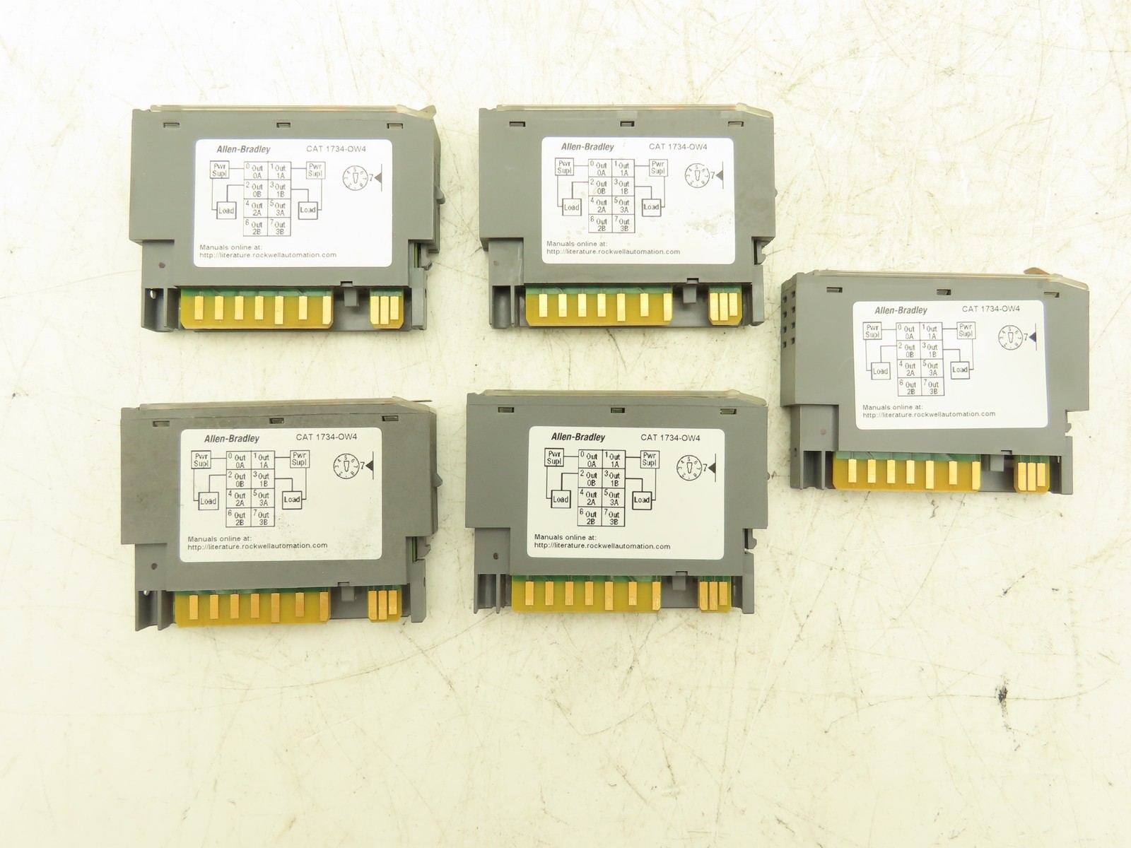 Allen Bradley 1734-OW4 PLC I/O Digital Output Module 24V Ser C FW 3.022 Lot Of 5