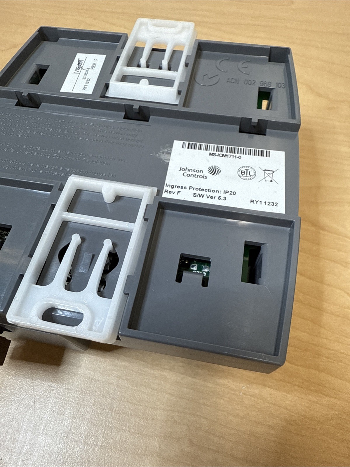 Johnson Controls IOM IOM1711 Metasys I/O Module Controller