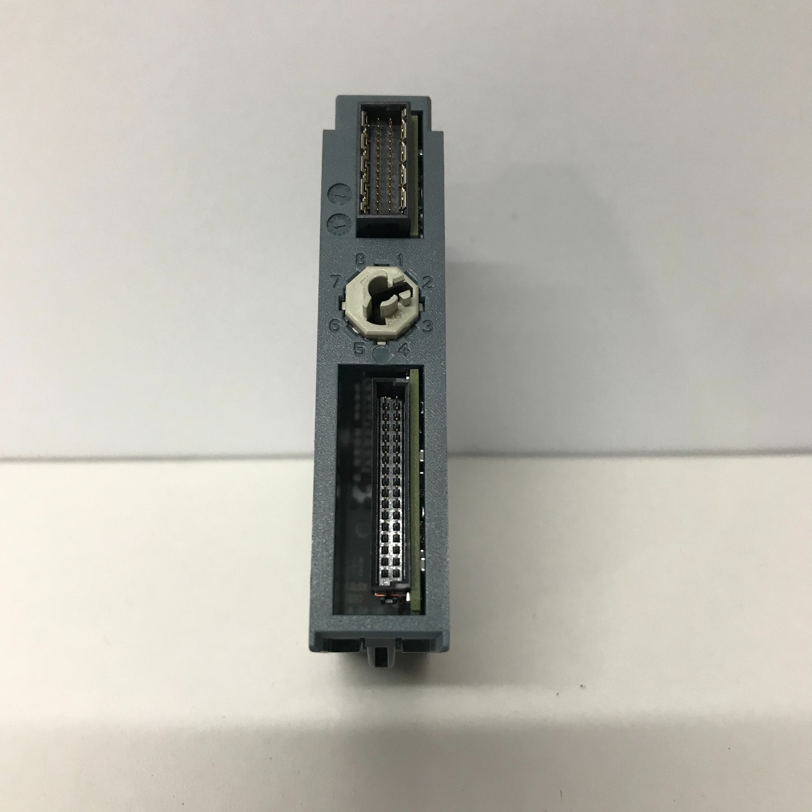 Siemens Digital Output Module 6ES7134-6GD01-0BA1 – New Unused Surplus