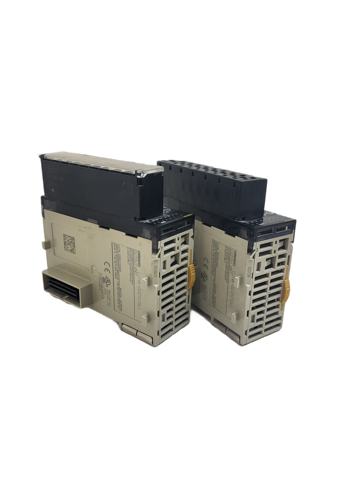 OMRON CJ1W-OD212(SL)