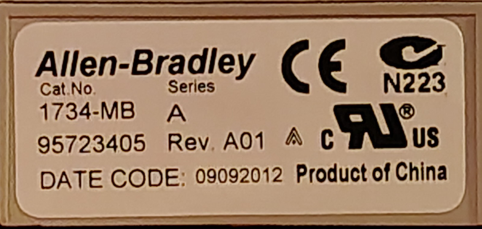 Allen-Bradley 1734-OW4/C Output Module 4 Channel w/ 1734-MB/A & 1734-RTBS/A