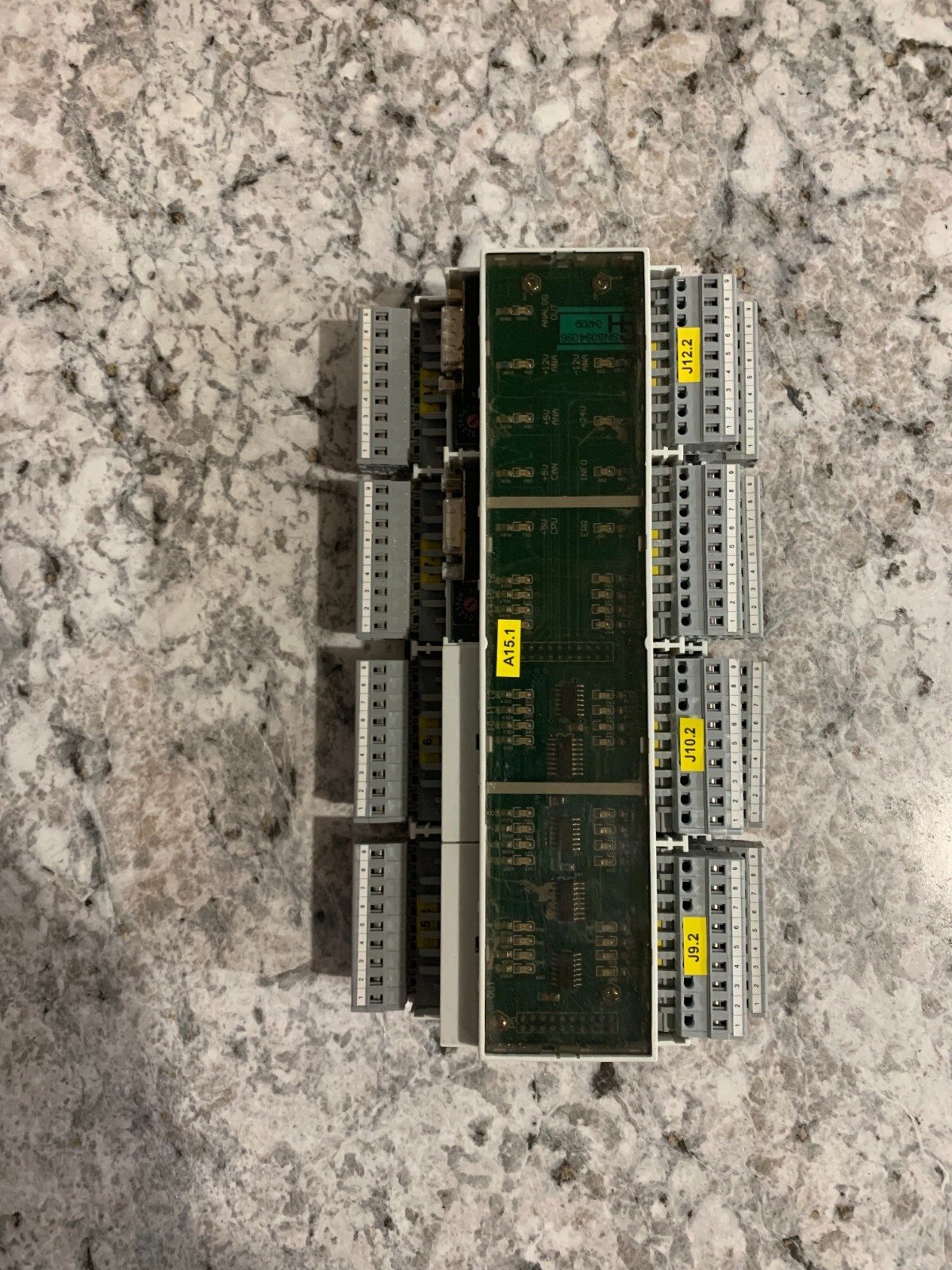 I/O modules GH CAN-EWS2 Input and Output module I/O Module CPU ANALOG SW: V1.01