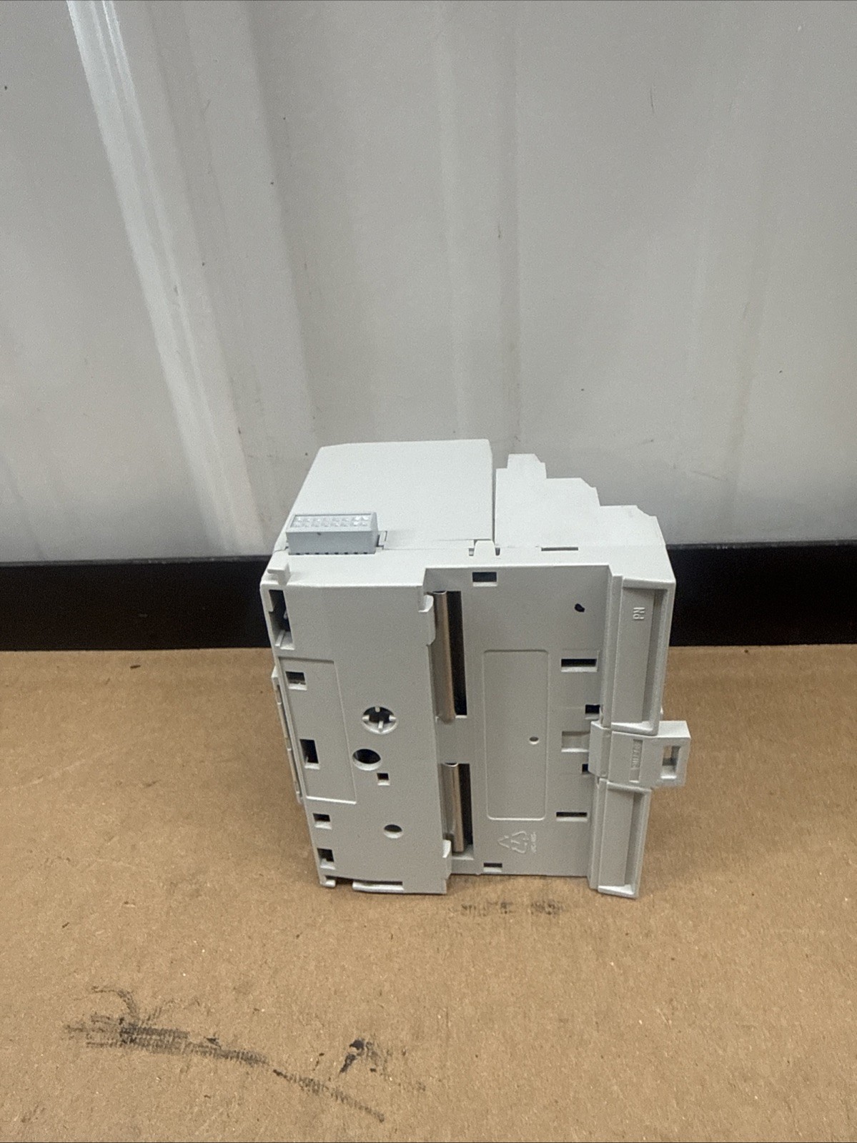 Allen Bradley 1794-OW8 Flex I/O Relay Output Module