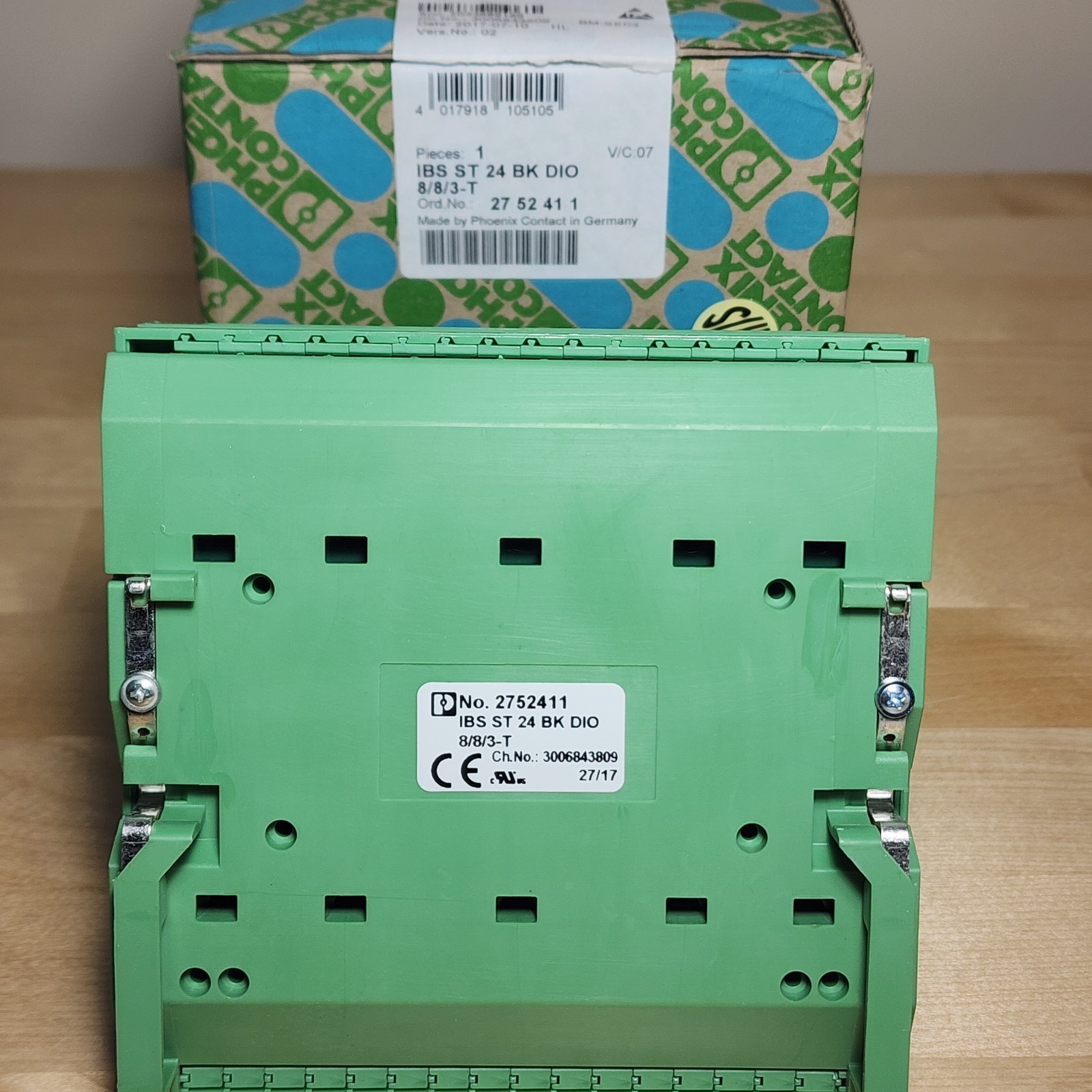Phoenix Contact 2752411 IBS ST 24 BK DIO 8/8/3-T Bus Coupler I/O Module 8DI 8DO
