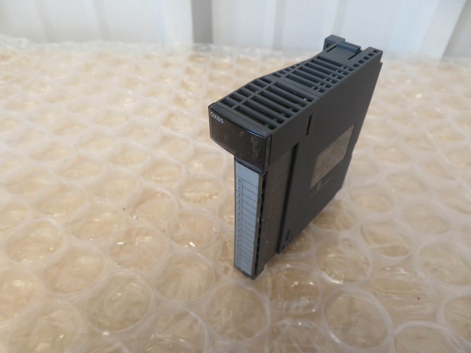 Mitsubishi QX80 Input Unit (19561)