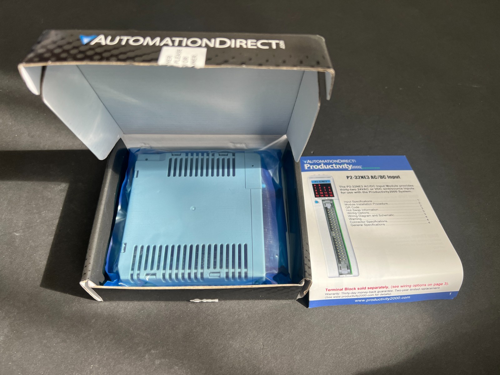 Automation Direct P2000 Sinking/Sourcing Input Module P2-32NE3