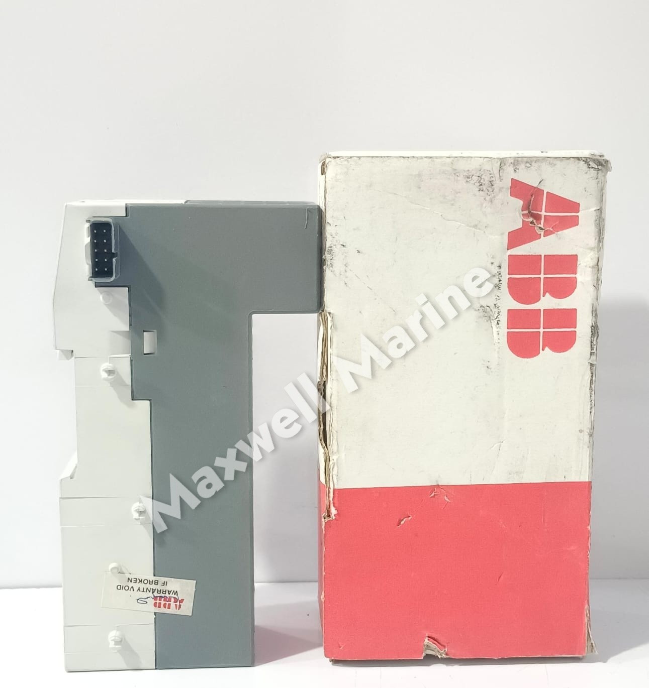 ABB AI563 1TNE968902R1103 Analog Input Module 4AI Thermocouple PLC With Box