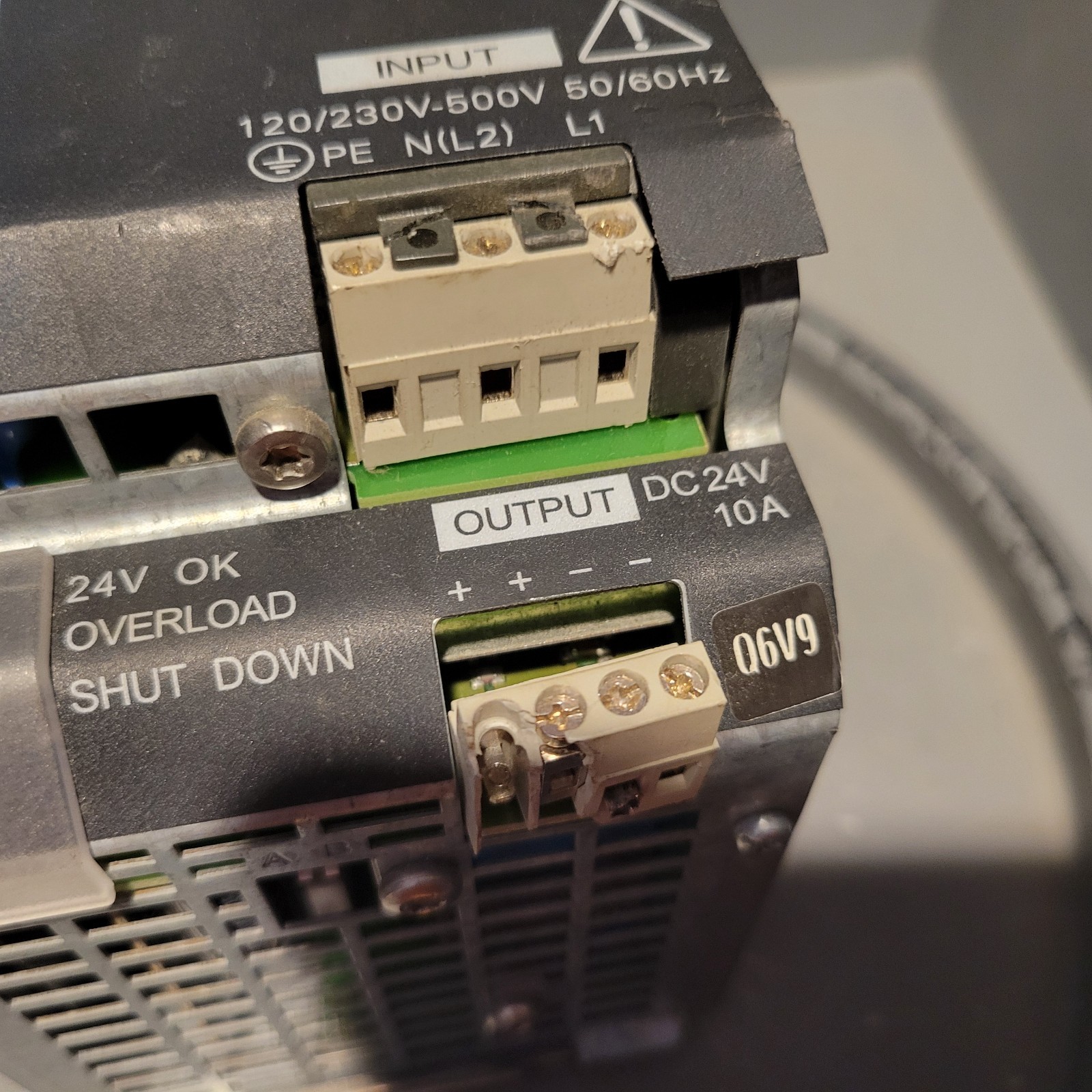 Siemens SITOP Module, 10A, 1/2PH, 120/230-500V, 50/60Hz, 6EP1 334-3BA00