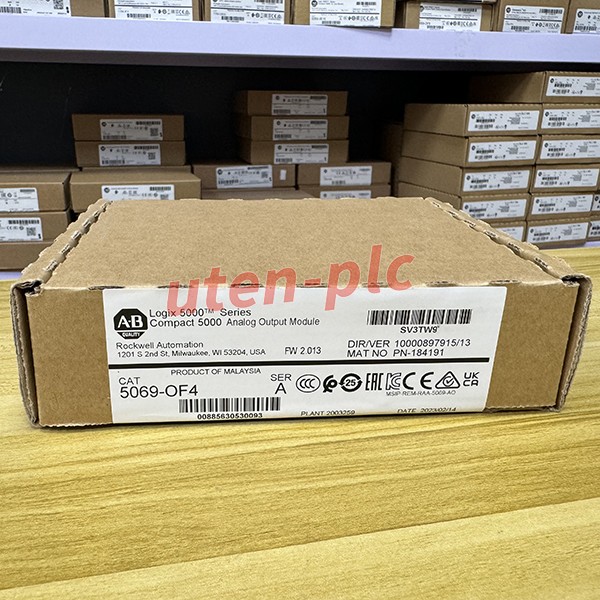5069-OF4 Compact 5000 Analog Output Module Made By Allen-Bradley 5069OF4