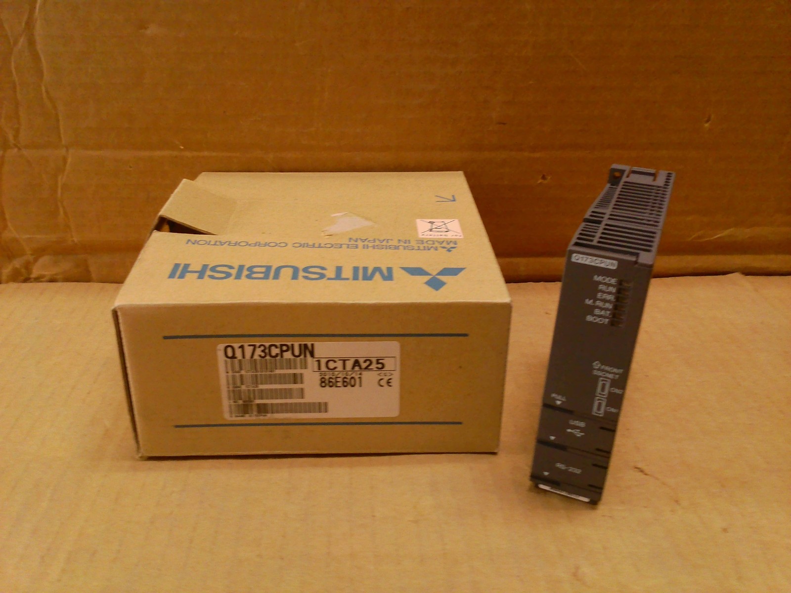 Q173CPUN Mitsubishi PLC NEW In Box Motion Controller CPU Module Card