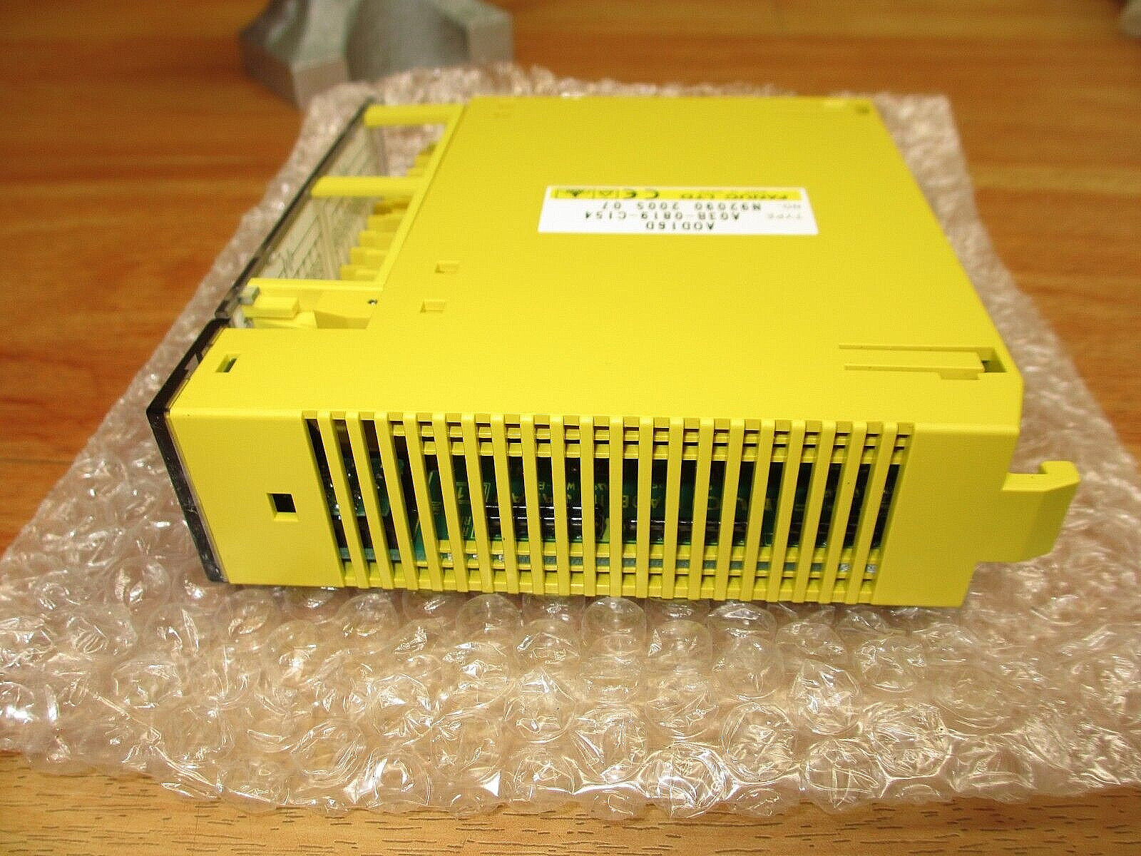 GE Fanuc A03B-0819-C154 *NEW* Output Module A0D16D