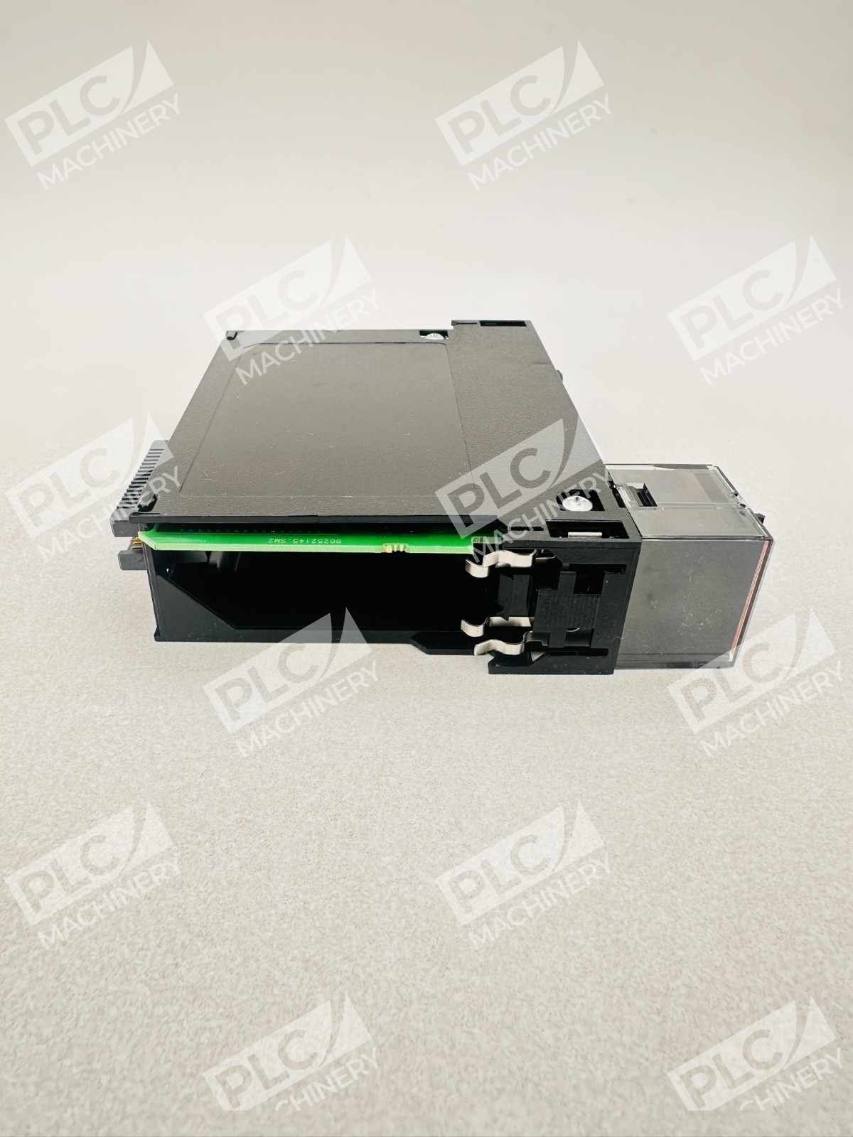 Allen Bradley 1756-OA16 Series A 16PT 120/240VAC Output 50/60HZ 0.5A Pilot Duty