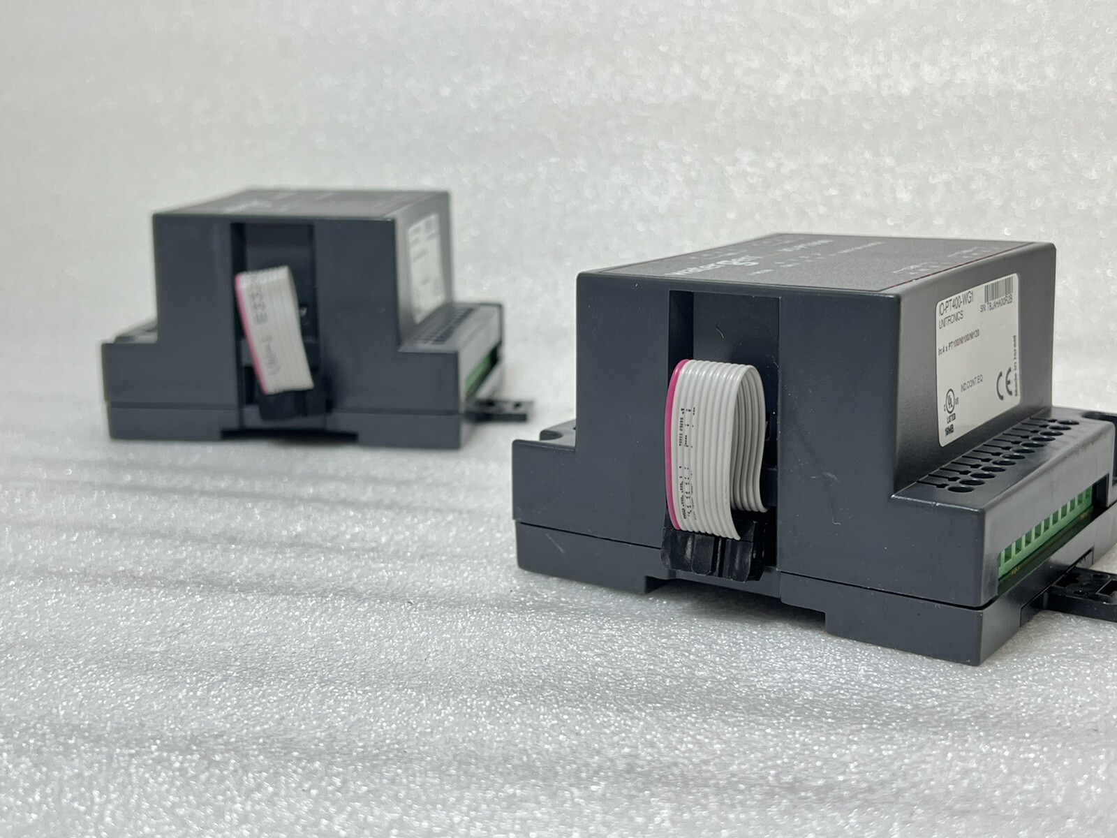 LOT OF 2 pcs – UNITRONICS IO-PT400 / IOPT400 Expansion Module