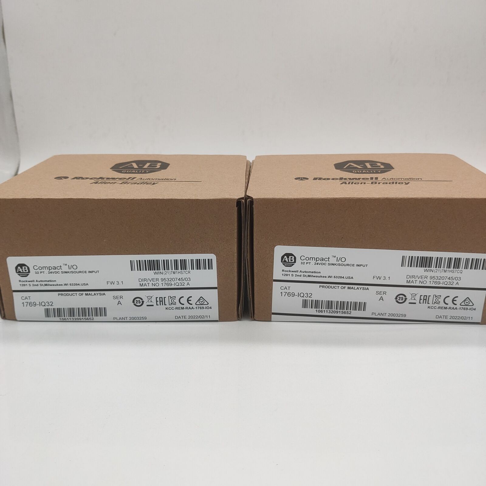 New Sealed NEW PLC 1769-IQ32 SER A CompactLogix 24V DC Input Module