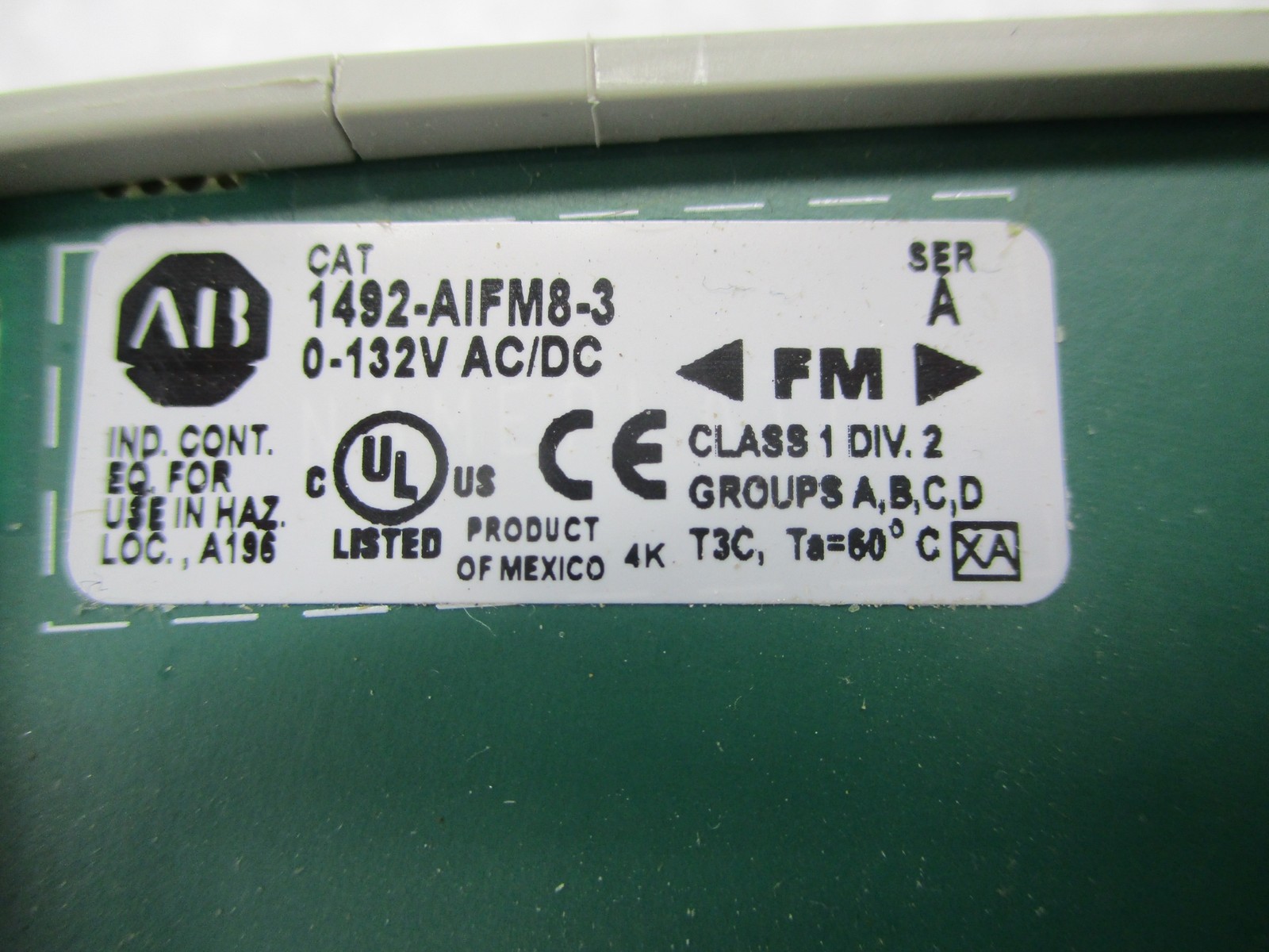 ALLEN BRADLEY 1492-AIFM8-3 SER.A MODULE NSNP
