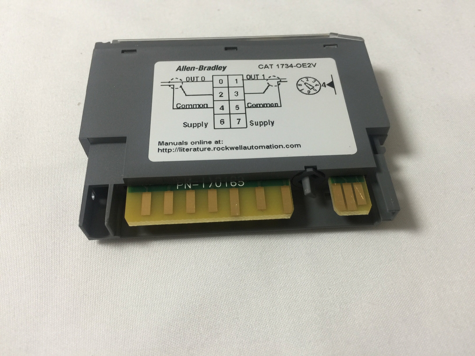 1734-OE2V Allen-Bradley 1734OE2V Point I/O 2 Point Analog Output Module